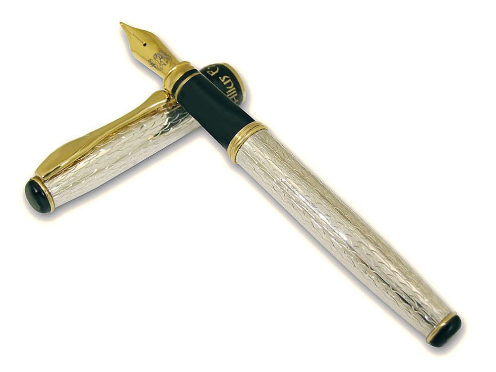 Pluma estilográfica de plata Fafnir - vista 2