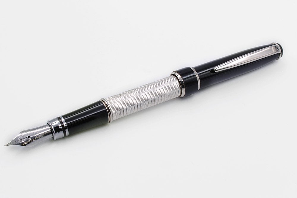 Silver and Black Lacquer Fountain Pen