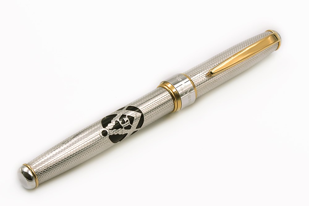 Silver Fountain Pen - Square and Compasses - view 8