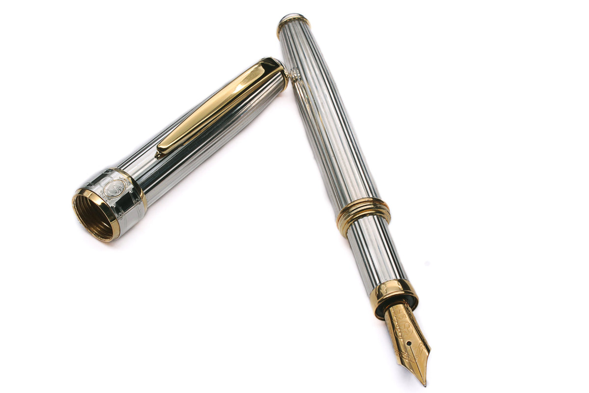 Grifos-Stift mit eingraviertem Monogramm