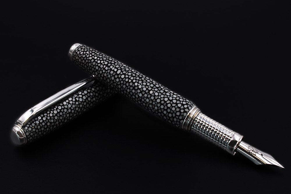 Grey Stingray Fountain Pen