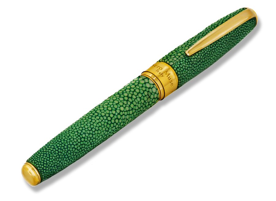Green Stingray Fountain Pen - view 2