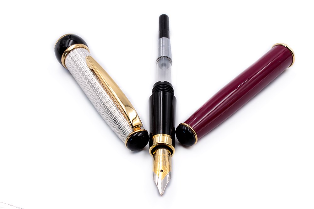 Penna Stilografica Argento e Lacca Bordeaux - vista 3