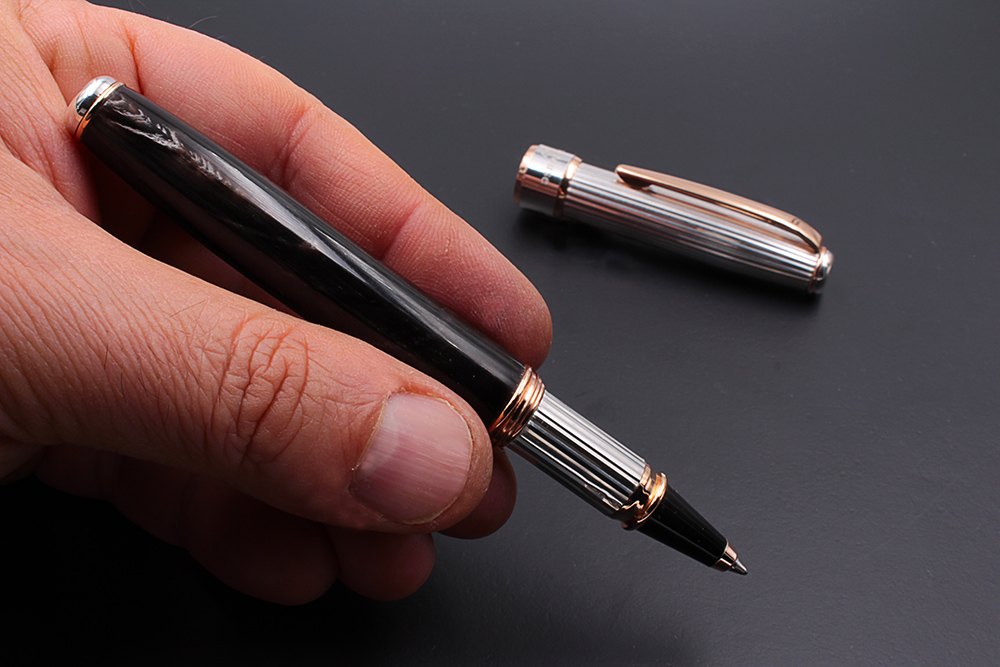 Stylo roller en argent et corne - Liocorno - vue 3