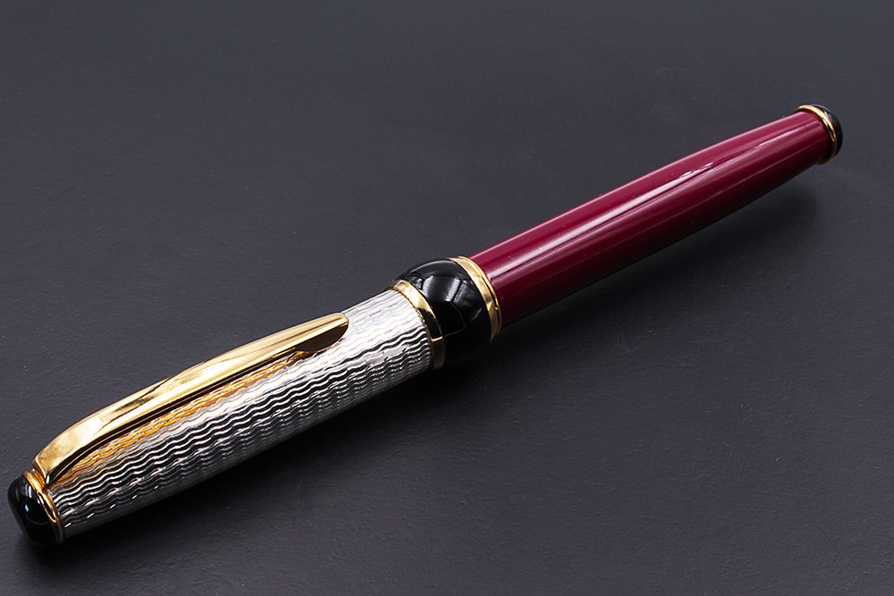 Penna Stilografica Argento e Lacca Bordeaux - vista 2