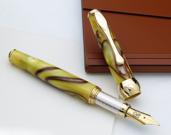 Penna Stilografica Resina Gialla