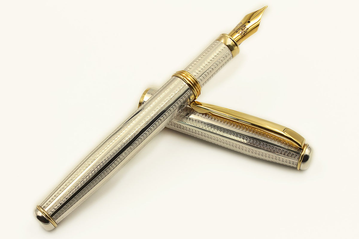 Pluma estilográfica de plata Pompeya - vista 6