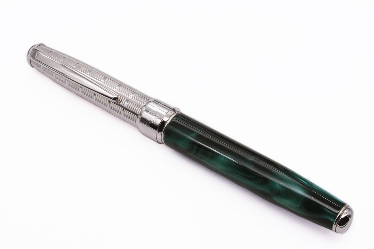 Penna Stilografica Argento e Resina Verde - vista 2