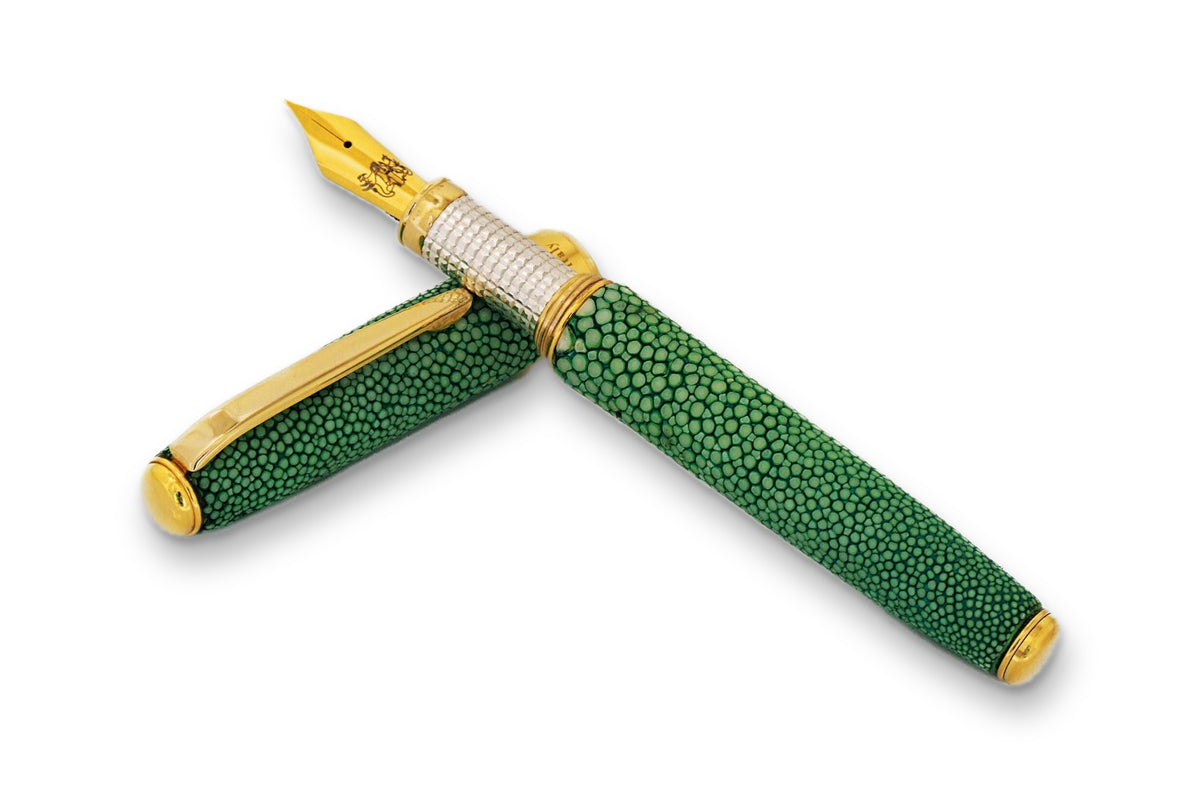 Green Stingray Fountain Pen