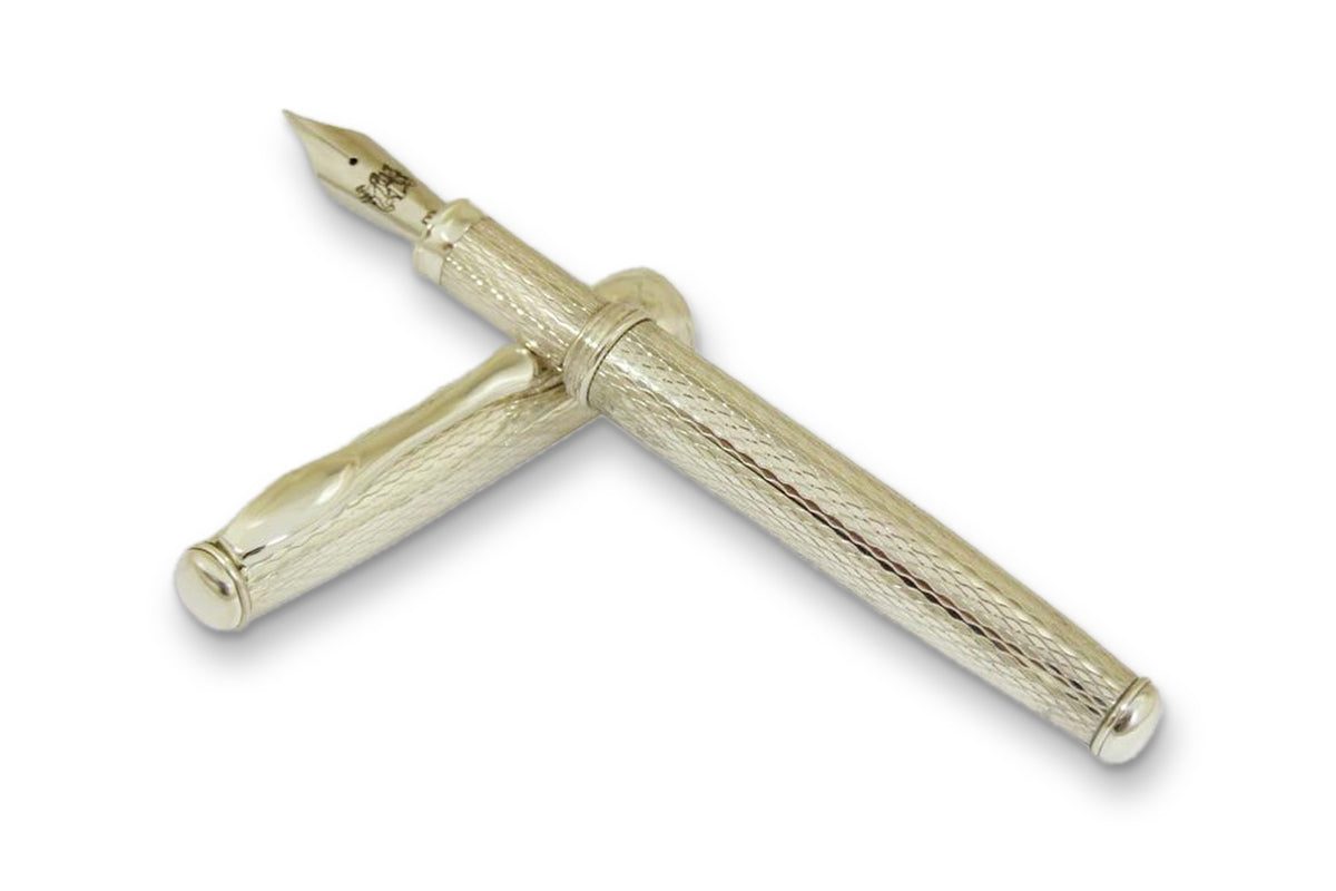 Silver Fountain Pen Classique