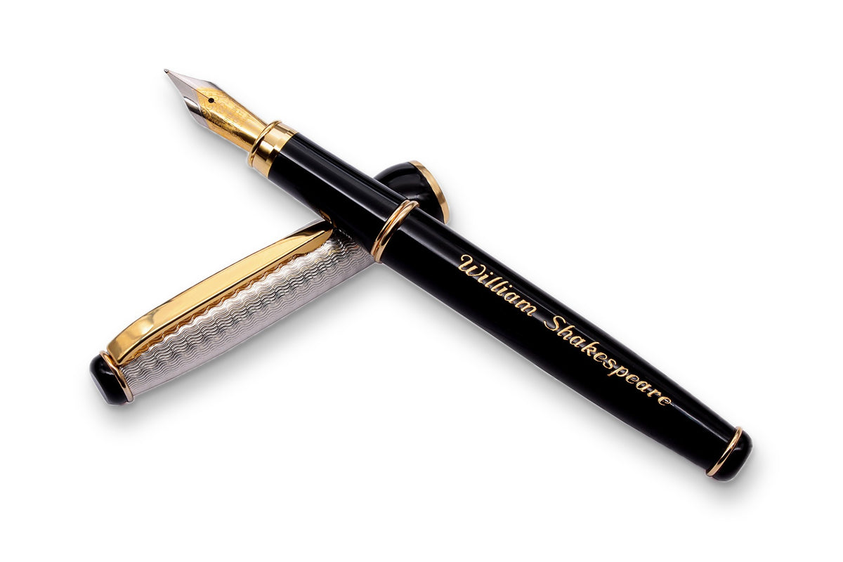 Siver and Black Lacquer Fountain Pen