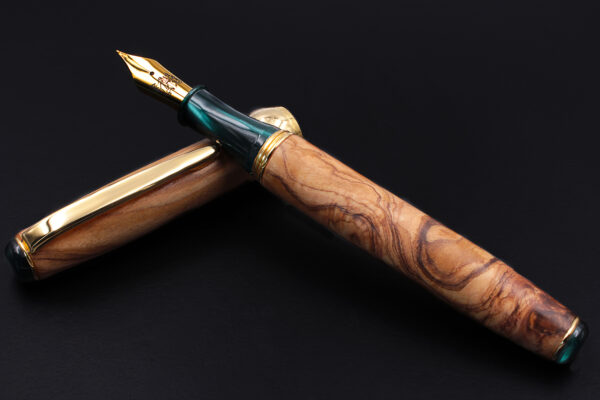 Olive wood pen with gold finishing