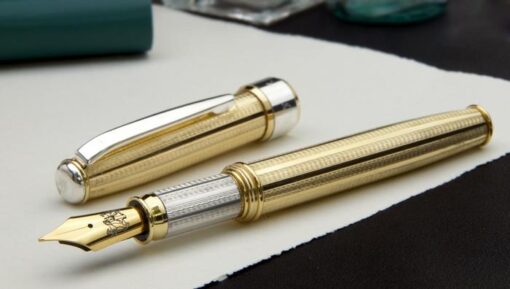 Fountain pen in vermeil gold