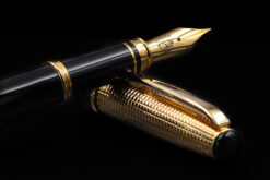 Penna Stilografica Lacca Nera e Oro Vermeil
