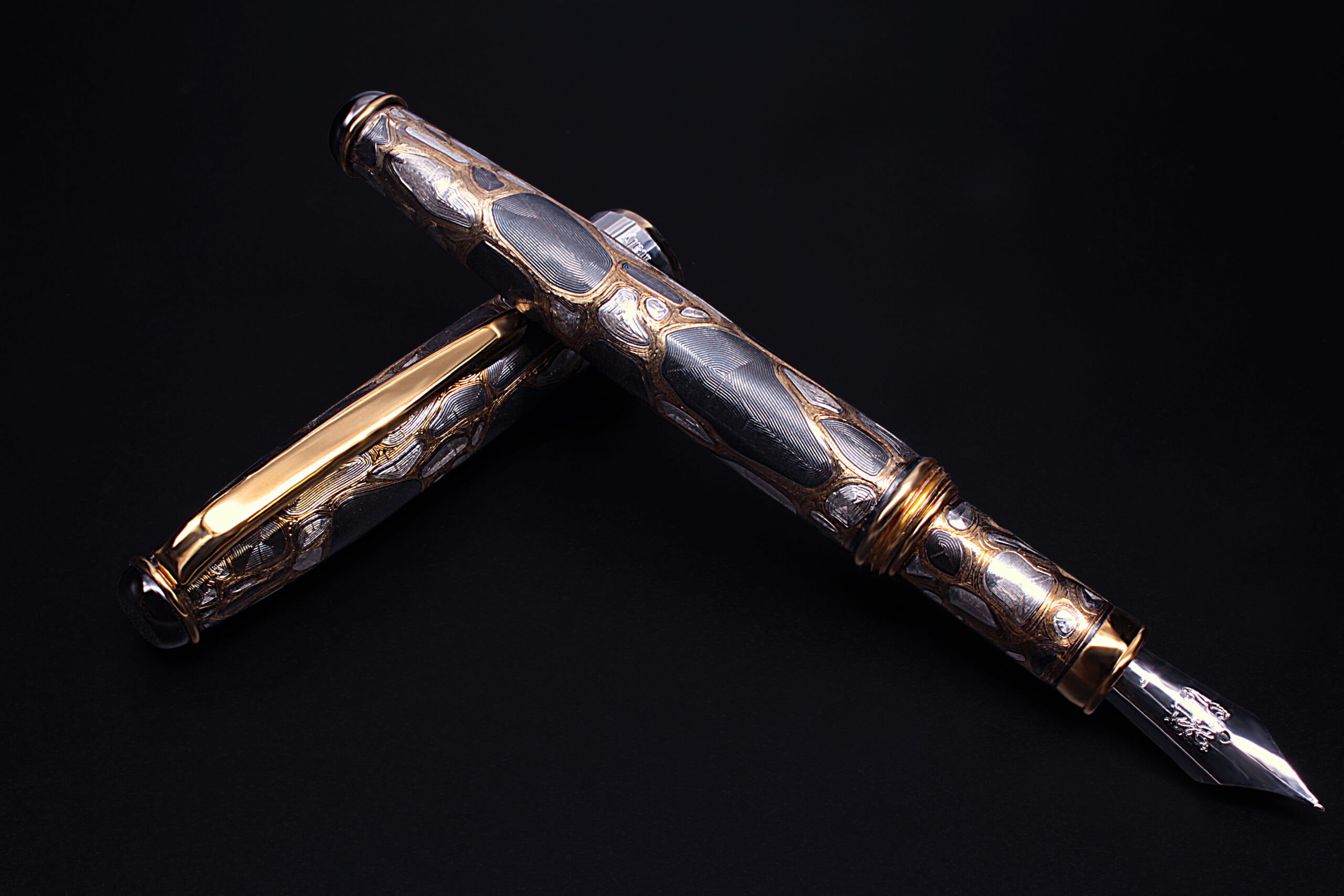 Penna Stilografica Opus Incertum in Argento Ispirata all’Antica Roma - immagine 8